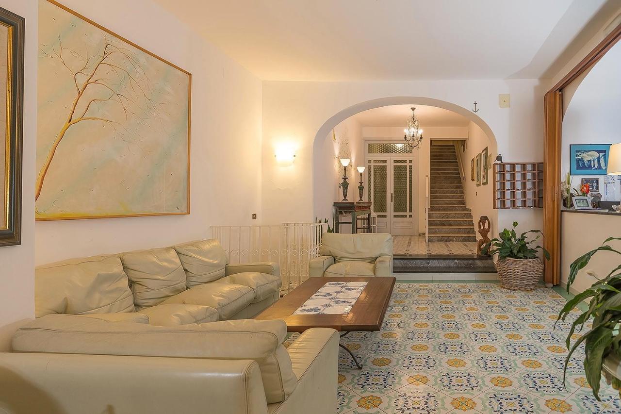 Hotel Villa Maria Sant'Angelo  외부 사진